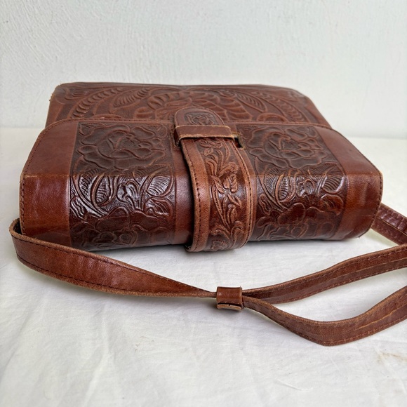 Vintage Handmade Mexico Tooled Leather Floral Boho Bag Purse Butterflies Rose - Picture 5 of 16